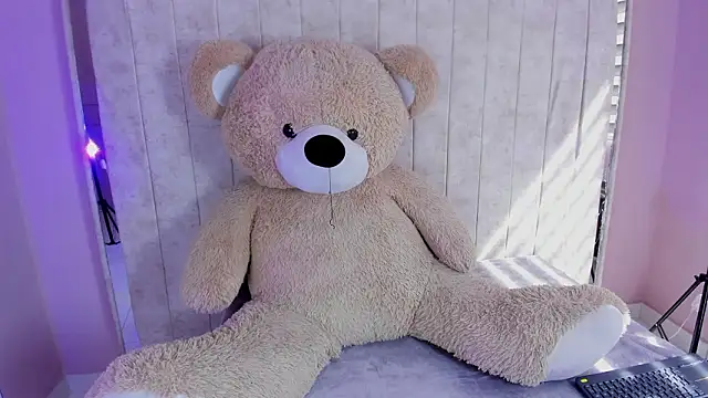 Snapshot of _Mishell22 chatting on March 7, 2026, 2:22 pm Mishell22 online show from March 7, 2026, 2:22 pm