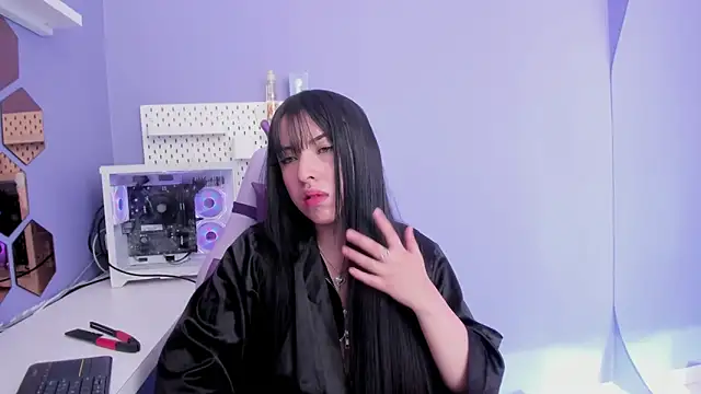 Snapshot of _Mishell22 chatting on March 21, 2026, 1:26 pm Mishell22 online show from March 21, 2026, 1:26 pm