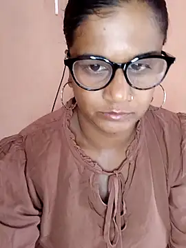 Snapshot of indianstrawberrylips4u chatting on March 24, 2026, 6:46 am indianstrawberrylips4u online show from March 24, 2026, 6:46 am