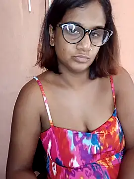 Snapshot of indianstrawberrylips4u chatting on April 14, 2026, 5:23 am indianstrawberrylips4u online show from April 14, 2026, 5:23 am