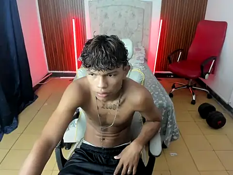 Snapshot of juan_mhata chatting on March 7, 2026, 12:39 am juan mhata online show from March 7, 2026, 12:39 am