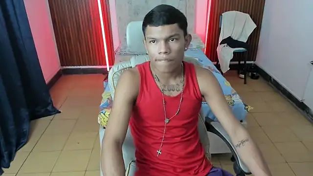 Snapshot of juan_mhata chatting on April 19, 2026, 12:22 am juan mhata online show from April 19, 2026, 12:22 am