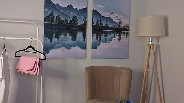 PoIlyMunday online show from February 18, 2026, 12:23 pm