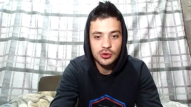 Snapshot of machodotado97 chatting on April 28, 2026, 3:33 am machodotado97 online show from April 28, 2026, 3:33 am