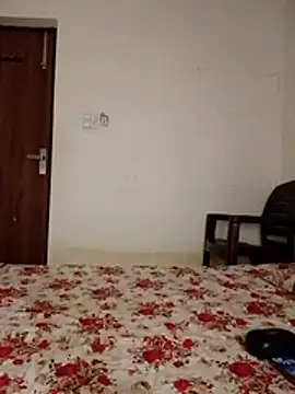 cute girl 29 online show from April 23, 2026, 6:20 pm