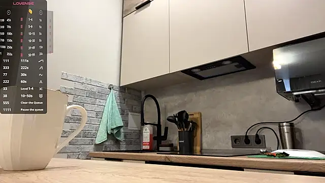 adelecloud online show from March 26, 2026, 8:34 am