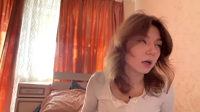 Snapshot of aera_elese chatting on March 28, 2026, 8:37 am aera elese online show from March 28, 2026, 8:37 am