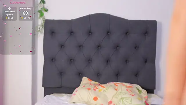 AmyKiss  online show from July 10, 2026, 12:49 pm