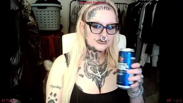 Snapshot of grindhouseho chatting on April 19, 2026, 3:40 am grindhouseho online show from April 19, 2026, 3:40 am