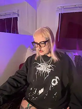 Snapshot of grindhouseho chatting on March 20, 2026, 2:01 am grindhouseho online show from March 20, 2026, 2:01 am