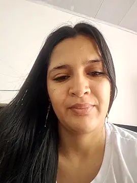 Kendal Lane online show from May 7, 2026, 12:52 pm
