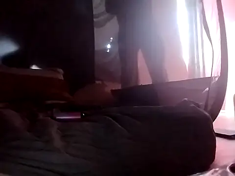 Snapshot of RocklikeFashion9 chatting on February 18, 2026, 8:11 am RocklikeFashion9 online show from February 18, 2026, 8:11 am