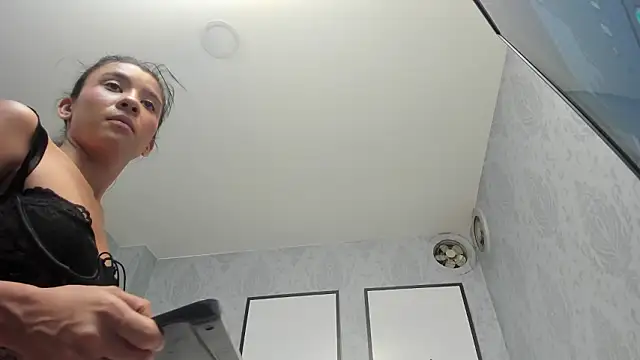 beautydoll18  online show from March 6, 2026, 10:10 am