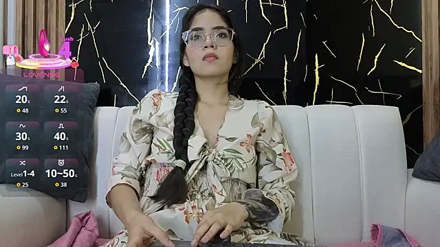 Snapshot of Carolina_pm chatting on April 24, 2026, 12:01 am Carolina pm online show from April 24, 2026, 12:01 am