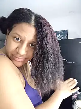 Snapshot of gigiblue89 chatting on March 22, 2026, 11:23 am gigiblue89 online show from March 22, 2026, 11:23 am