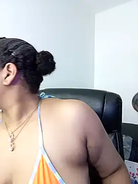 Snapshot of gigiblue89 chatting on February 23, 2026, 7:53 am gigiblue89 online show from February 23, 2026, 7:53 am