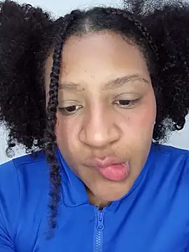 Snapshot of gigiblue89 chatting on March 18, 2026, 8:17 am gigiblue89 online show from March 18, 2026, 8:17 am