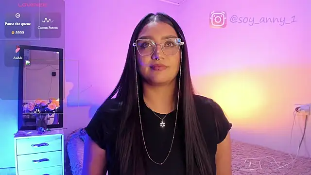 soy anny 777 online show from February 22, 2026, 4:37 am