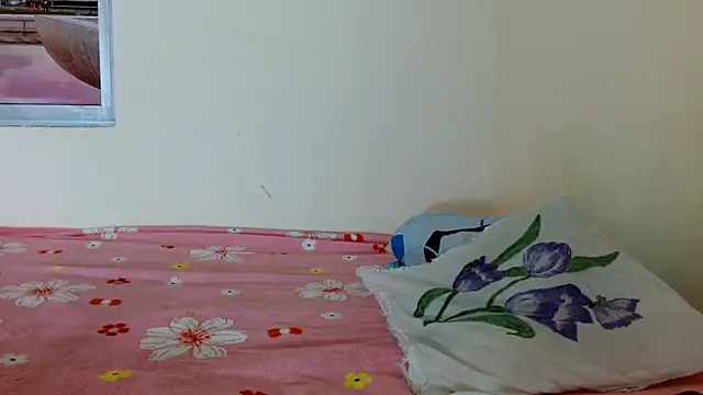  online show from April 24, 2026, 9:00 am