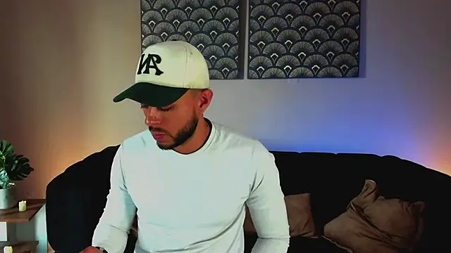 Daniel kingx online show from March 17, 2026, 1:58 pm