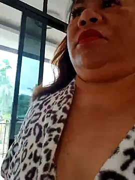 Snapshot of mature_l0ve43 chatting on April 21, 2026, 2:25 am mature l0ve43 online show from April 21, 2026, 2:25 am