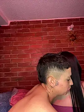 ReddVelvet  online show from February 18, 2026, 3:37 am