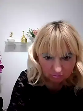 Snapshot of -Nefertiti- chatting on March 7, 2026, 8:03 pm -Nefertiti- online show from March 7, 2026, 8:03 pm