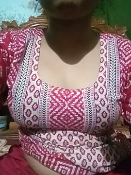 BreezySexyGirl69 online show from May 24, 2026, 1:44 pm