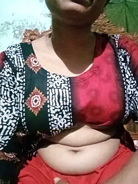 BreezySexyGirl69 online show from June 18, 2026, 11:48 am