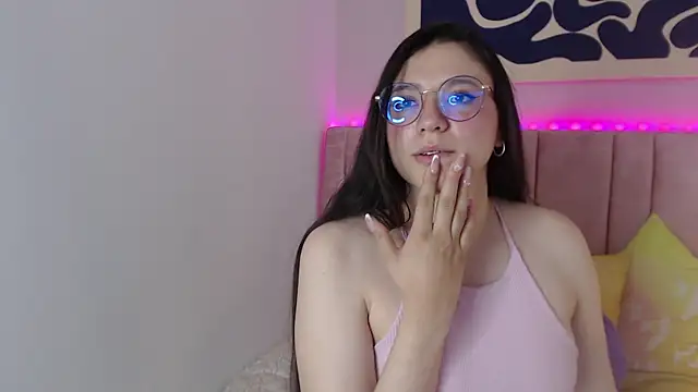 Angelie Rosebrm online show from May 2, 2026, 12:38 am