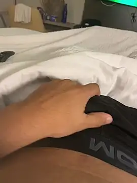 charles23xavier25 online show from February 27, 2026, 12:11 am