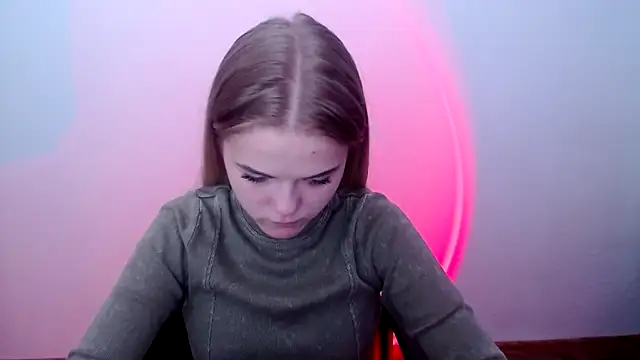 Snapshot of FoxiLana chatting on March 18, 2026, 8:28 am FoxiLana online show from March 18, 2026, 8:28 am