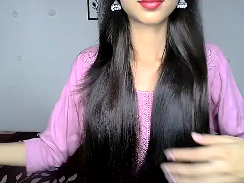 SIKSHA SINGH online show from May 20, 2026, 6:16 pm