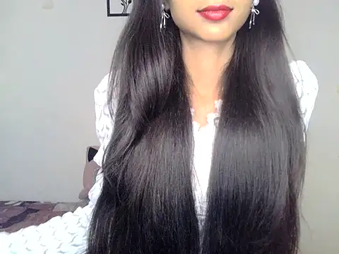 SIKSHA SINGH online show from May 8, 2026, 6:45 pm