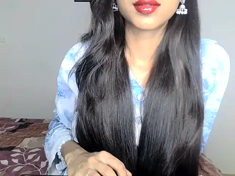 SIKSHA SINGH online show from April 22, 2026, 7:09 pm