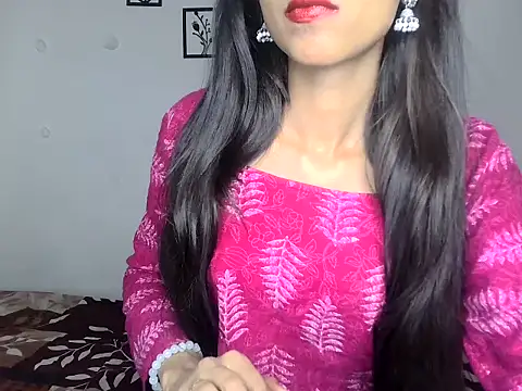 SIKSHA SINGH online show from April 30, 2026, 9:08 pm