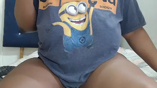 Snapshot of CurvyAssXX21 chatting on May 15, 2026, 2:37 pm CurvyAssXX21 online show from May 15, 2026, 2:37 pm