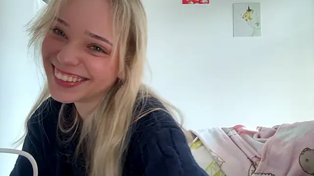 Snapshot of SourMidday chatting on March 11, 2026, 2:44 pm SourMidday online show from March 11, 2026, 2:44 pm