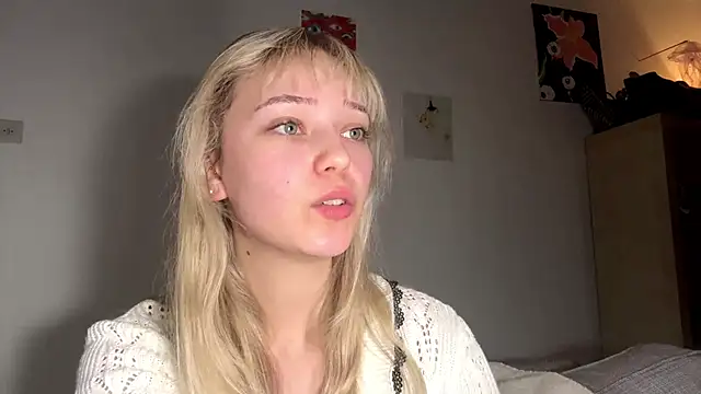 Snapshot of SourMidday chatting on March 23, 2026, 9:36 pm SourMidday online show from March 23, 2026, 9:36 pm