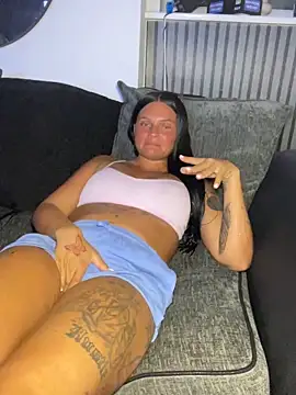 Destinylovex online show from May 18, 2026, 8:24 pm