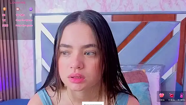 Snapshot of LittleeSara18 chatting on May 15, 2026, 11:08 am LittleeSara18 online show from May 15, 2026, 11:08 am
