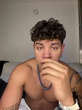 amenadiel fire online show from April 19, 2026, 5:19 am