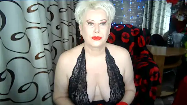 Snapshot of SWEET--Nika chatting on May 6, 2026, 4:27 am SWEET--Nika online show from May 6, 2026, 4:27 am