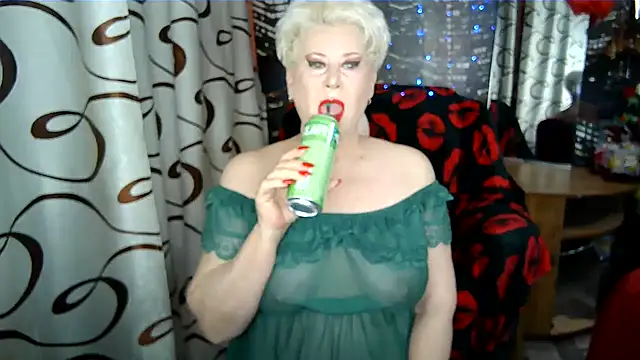 Snapshot of SWEET--Nika chatting on April 27, 2026, 5:49 am SWEET--Nika online show from April 27, 2026, 5:49 am