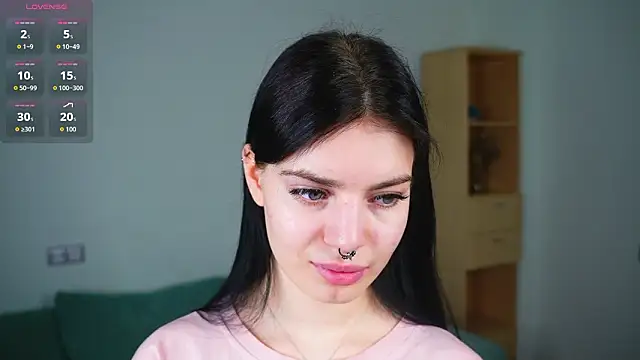 Snapshot of SongPinc chatting on March 25, 2026, 4:45 am SongPinc online show from March 25, 2026, 4:45 am