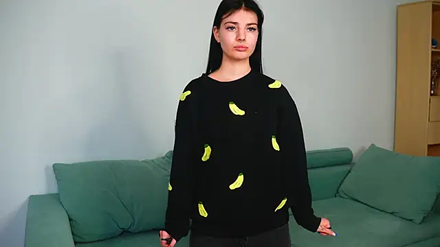 Snapshot of SongPinc chatting on March 4, 2026, 6:54 am SongPinc online show from March 4, 2026, 6:54 am