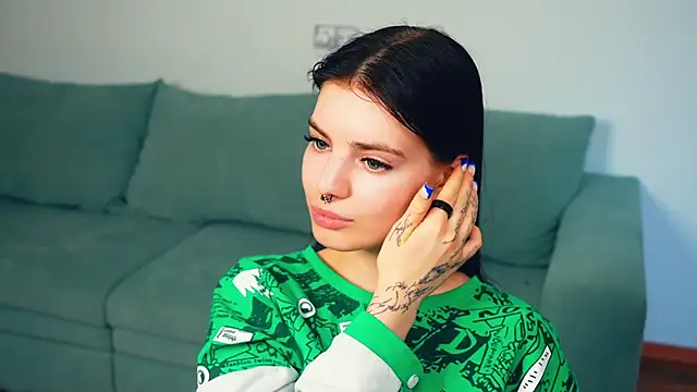 Snapshot of SongPinc chatting on March 5, 2026, 11:07 am SongPinc online show from March 5, 2026, 11:07 am