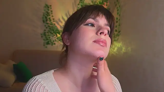 Snapshot of rinamandarina chatting on March 17, 2026, 6:11 pm rinamandarina online show from March 17, 2026, 6:11 pm