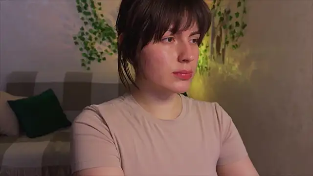 Snapshot of rinamandarina chatting on April 14, 2026, 1:05 pm rinamandarina online show from April 14, 2026, 1:05 pm