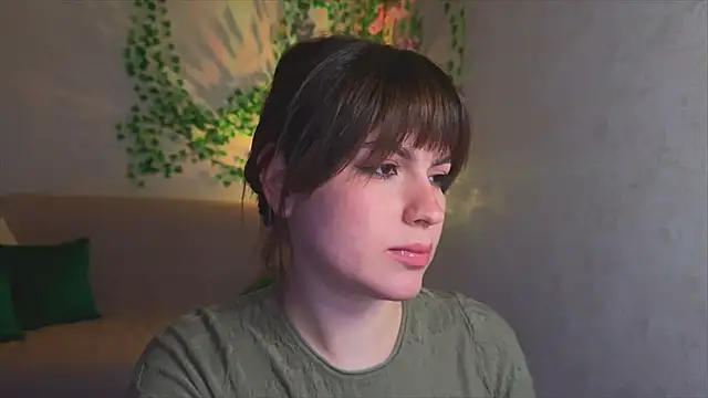 Snapshot of rinamandarina chatting on March 18, 2026, 5:36 pm rinamandarina online show from March 18, 2026, 5:36 pm